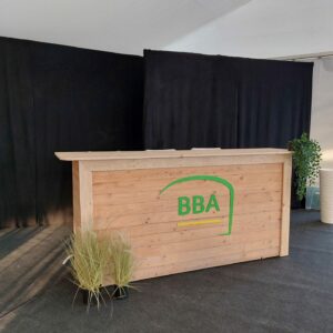 Bar en bois avec rétro-éclairage - L 250 x H 115 x l 60 cm