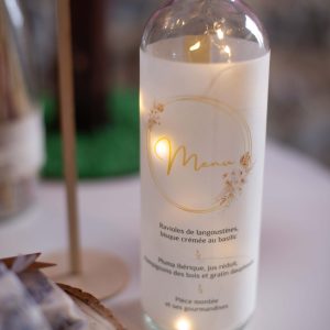 Menu calque sur bouteille avec bouchon LED et piles - hors frais de conception