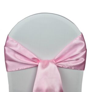 Nœud en satin rose