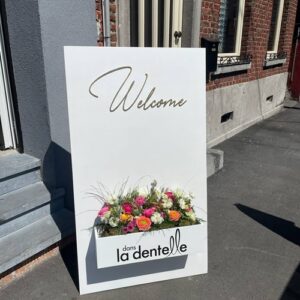 Panneau jardinière "Welcome" en doré